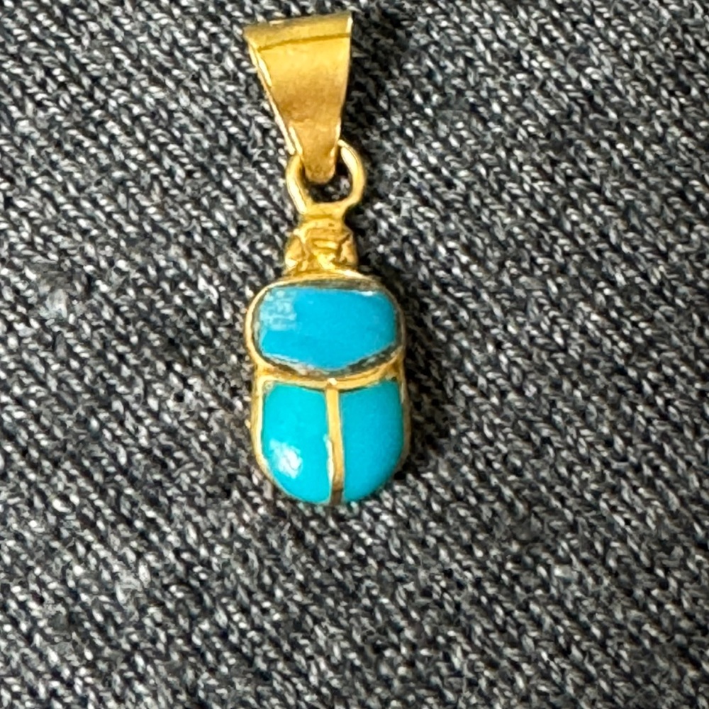18 K Gold Egyptian scarab beetle pendant in blue stone and gold turquoise